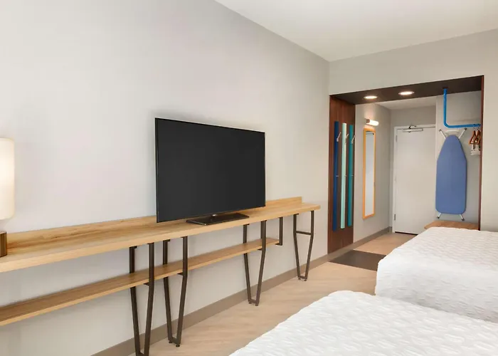 Tru By Hilton 3*