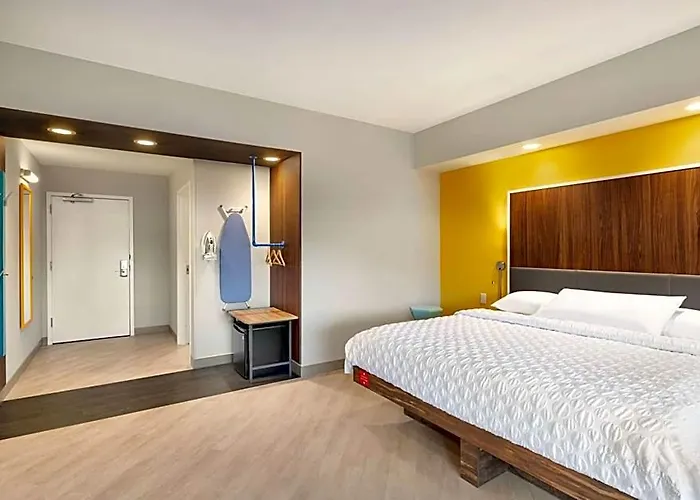 Hotel Tru By Hilton 3*