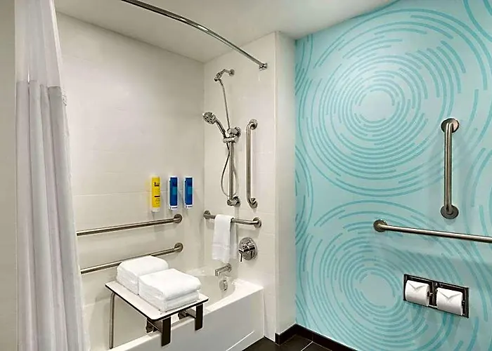Hotel Tru By Hilton 3*