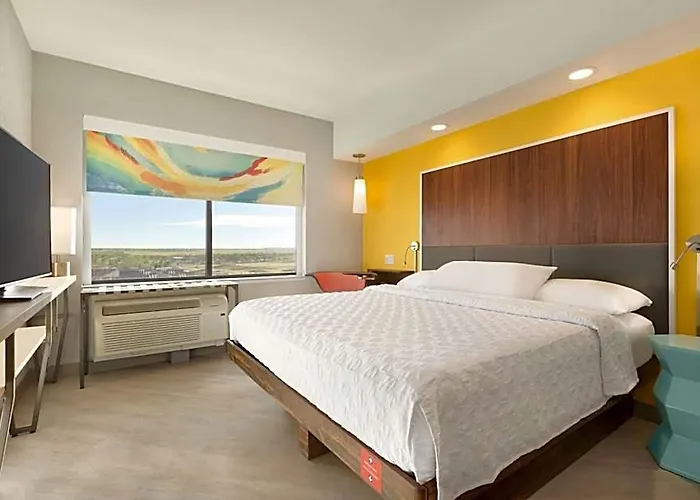Tru By Hilton Hotel 3*